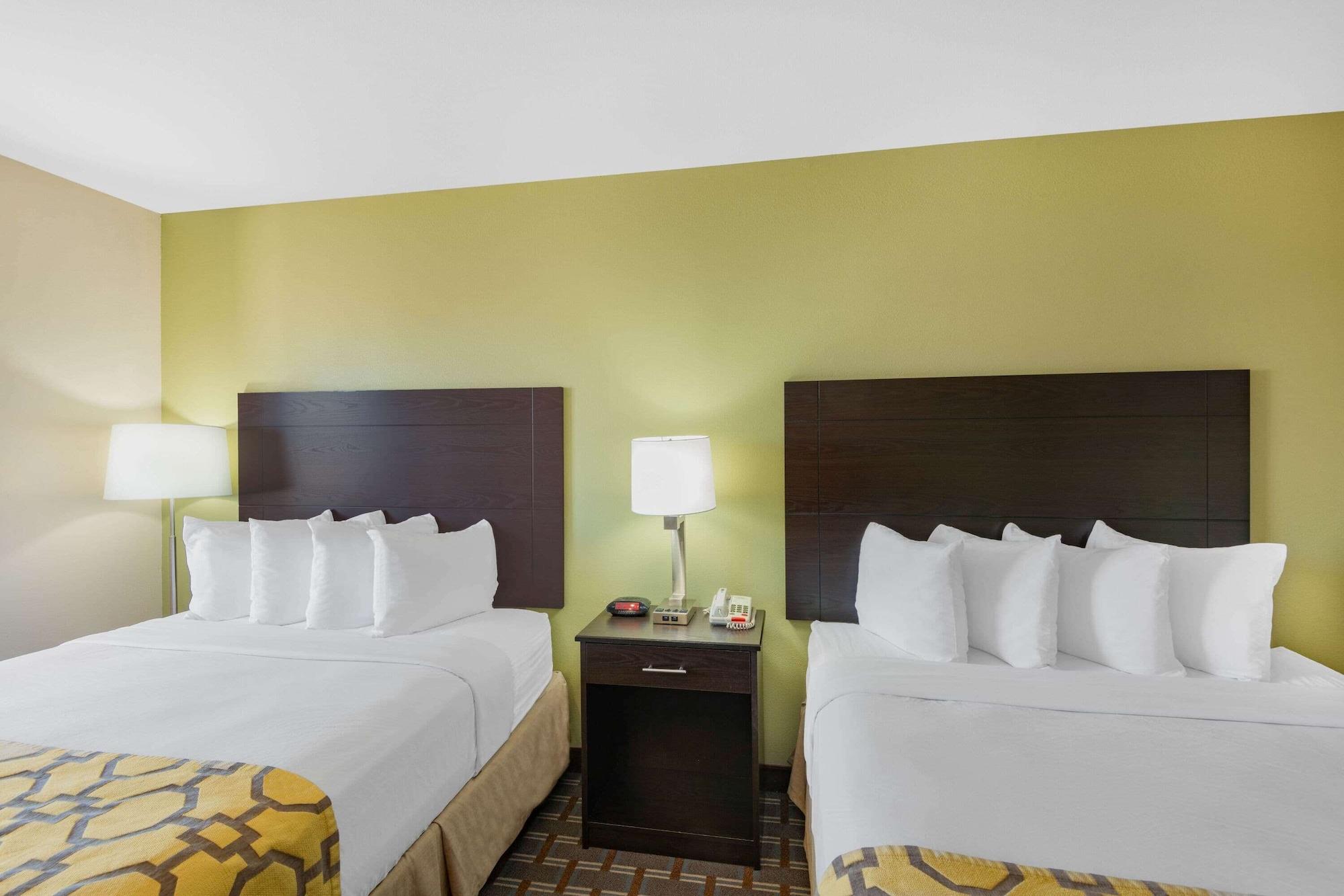 Hotel Baymont By Wyndham