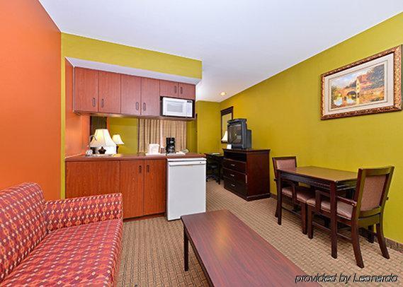 Baymont By Wyndham