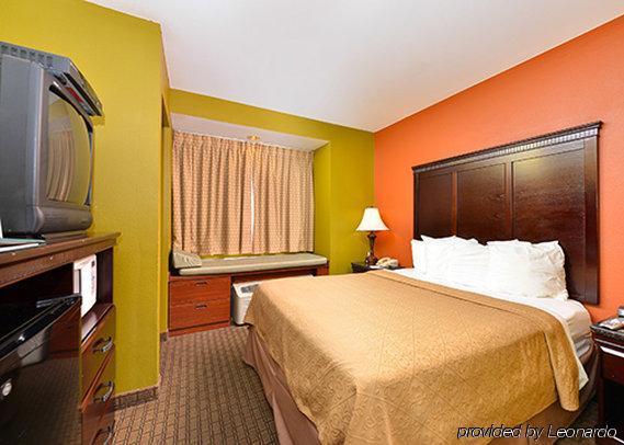 Baymont By Wyndham Hotel