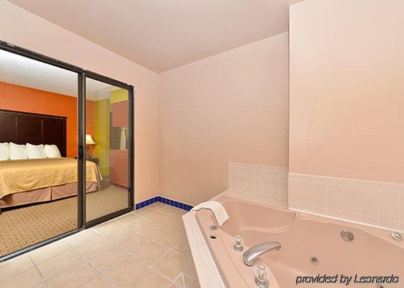 Baymont By Wyndham Farmington